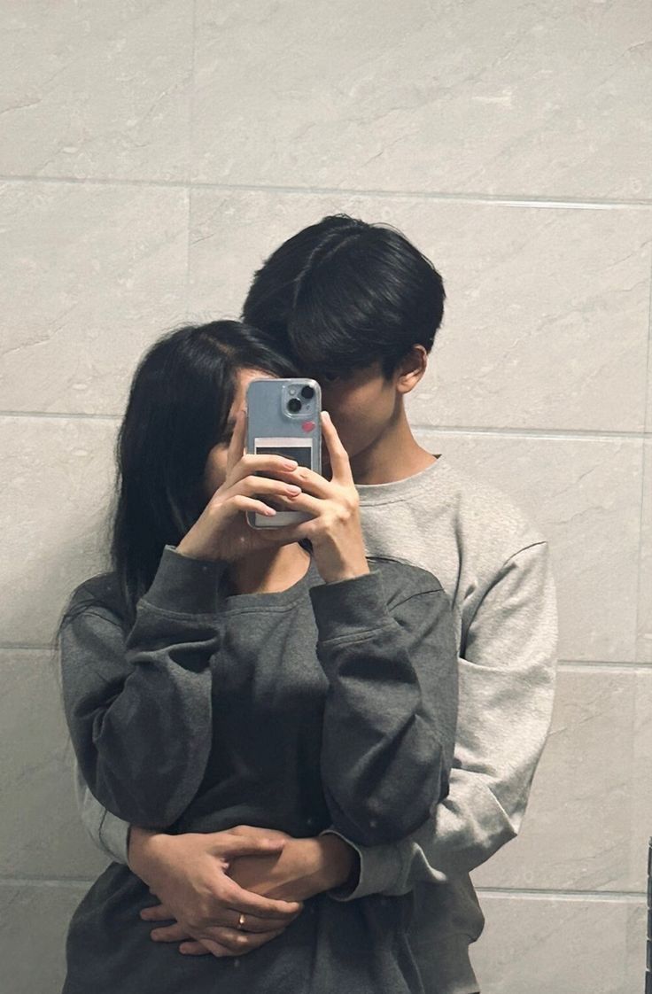 Couple Dp (28) Couple Dp (28)