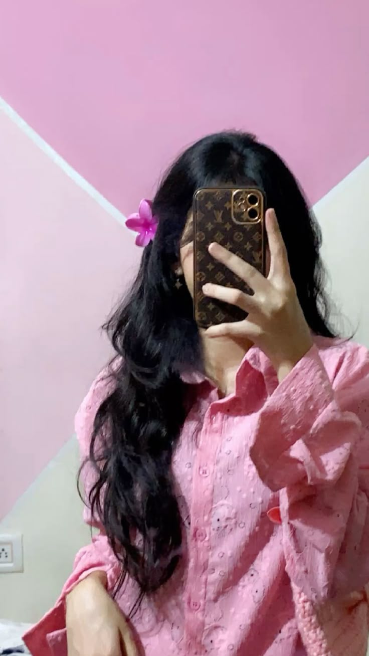 Cute Girl Pic (5) Cute Girl Pic (5)
