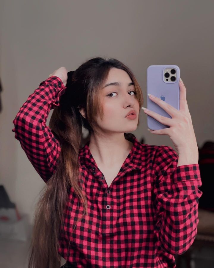 Cute Girl Pic (6) Cute Girl Pic (6)