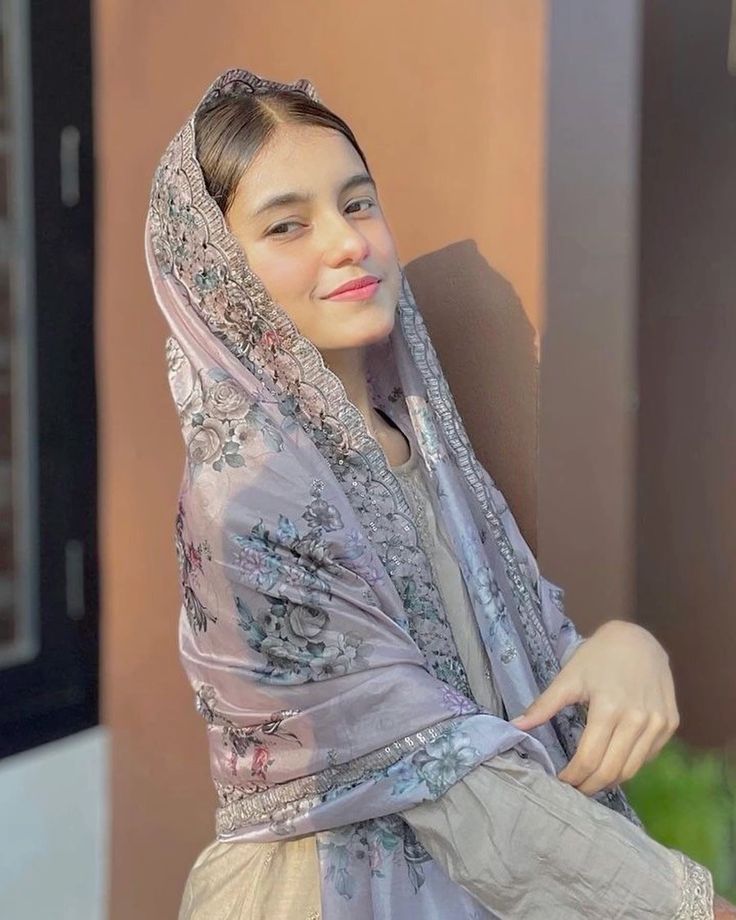 Muslim Hijab Girl Dp (24)