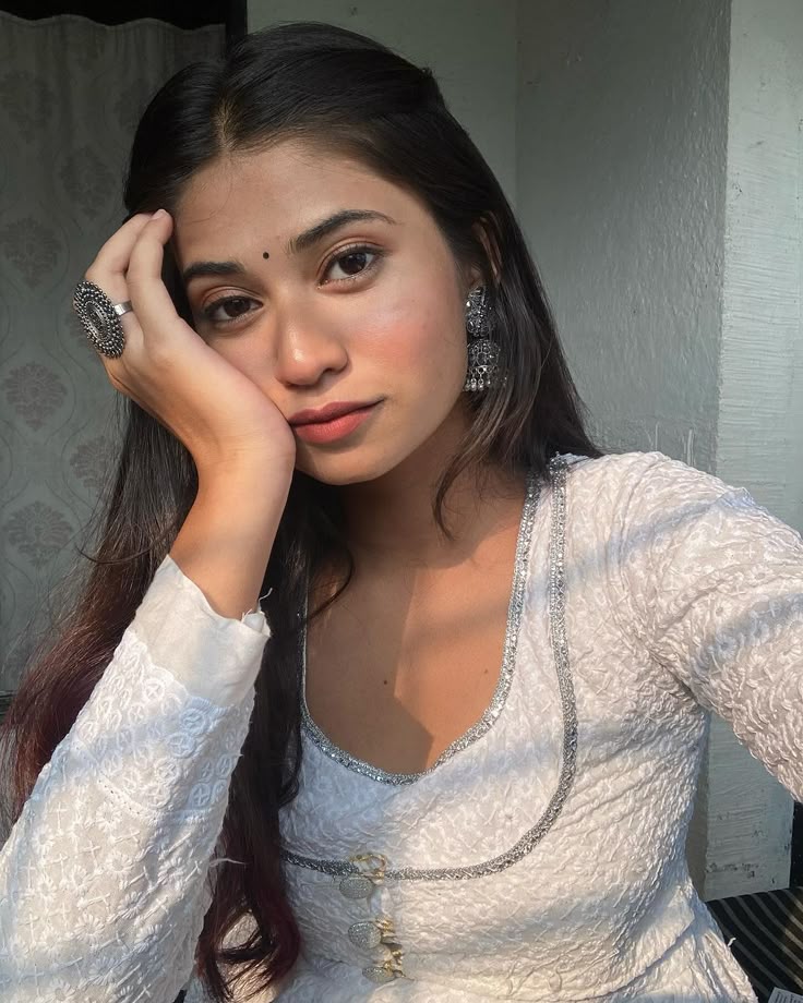 girl dp (9)